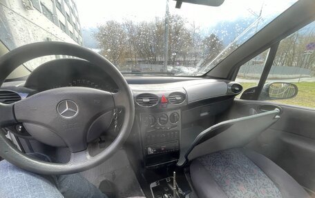 Mercedes-Benz A-Класс, 2000 год, 340 000 рублей, 2 фотография