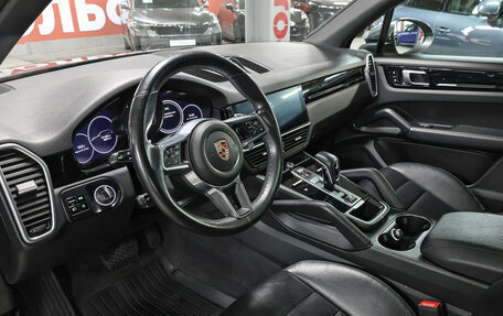 Porsche Cayenne III, 2019 год, 5 000 000 рублей, 16 фотография