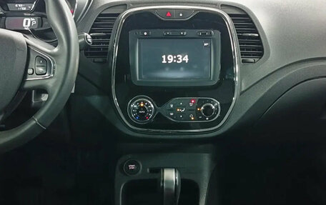Renault Kaptur I рестайлинг, 2016 год, 1 349 000 рублей, 15 фотография