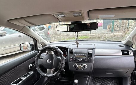 Nissan Tiida, 2010 год, 750 000 рублей, 6 фотография
