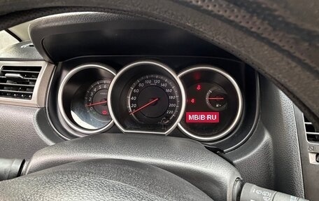 Nissan Tiida, 2010 год, 750 000 рублей, 9 фотография