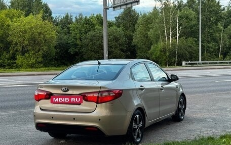 KIA Rio III рестайлинг, 2013 год, 620 000 рублей, 3 фотография