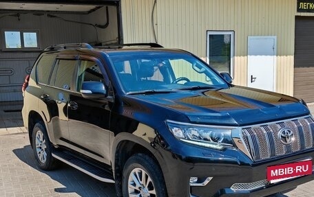 Toyota Land Cruiser Prado 150 рестайлинг 2, 2019 год, 5 300 000 рублей, 11 фотография