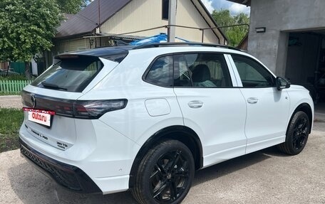 Volkswagen Tiguan, 2025 год, 4 700 000 рублей, 6 фотография
