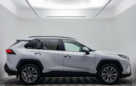 Toyota RAV4, 2020 год, 3 545 000 рублей, 7 фотография