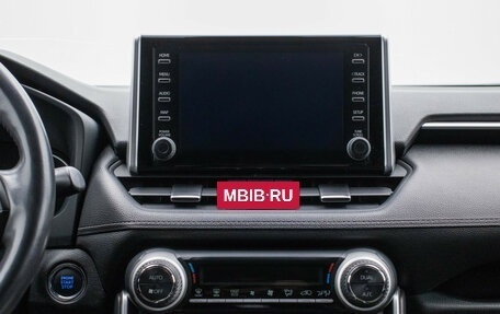 Toyota RAV4, 2020 год, 3 545 000 рублей, 15 фотография