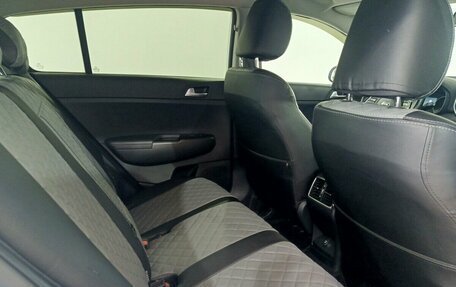 KIA Sportage IV рестайлинг, 2021 год, 2 460 000 рублей, 12 фотография