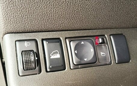 Nissan Pathfinder, 2012 год, 1 860 000 рублей, 8 фотография
