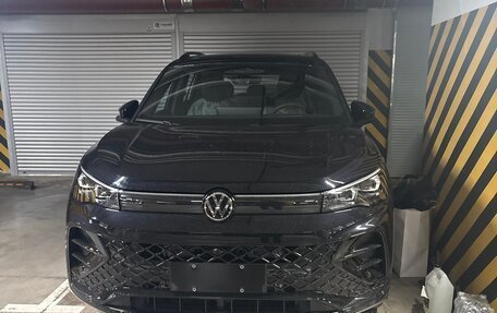 Volkswagen Tiguan, 2026 год, 4 350 000 рублей, 1 фотография