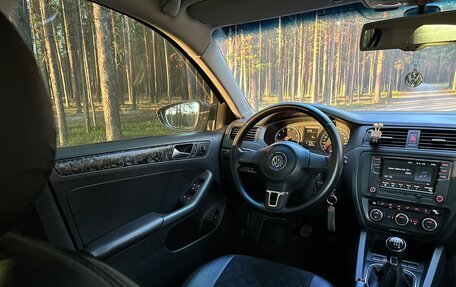 Volkswagen Jetta VI, 2014 год, 1 270 000 рублей, 10 фотография