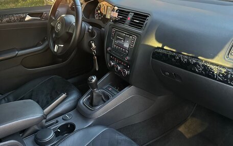 Volkswagen Jetta VI, 2014 год, 1 270 000 рублей, 12 фотография