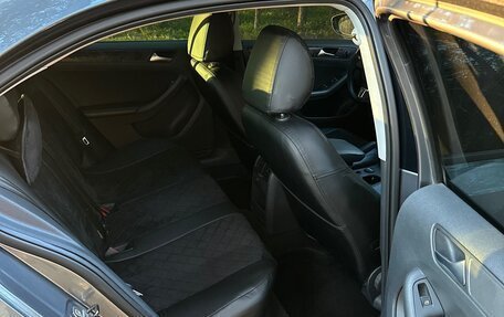 Volkswagen Jetta VI, 2014 год, 1 270 000 рублей, 13 фотография