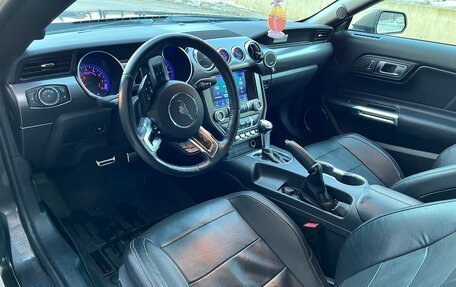 Ford Mustang VI рестайлинг, 2019 год, 2 600 000 рублей, 8 фотография