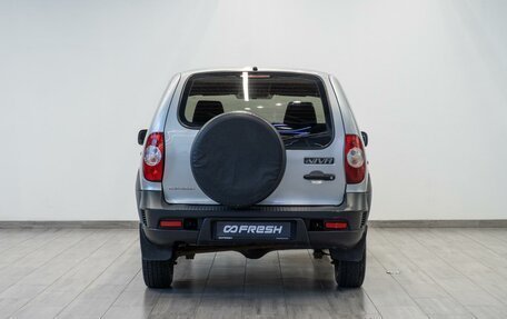 Chevrolet Niva I рестайлинг, 2017 год, 729 000 рублей, 4 фотография