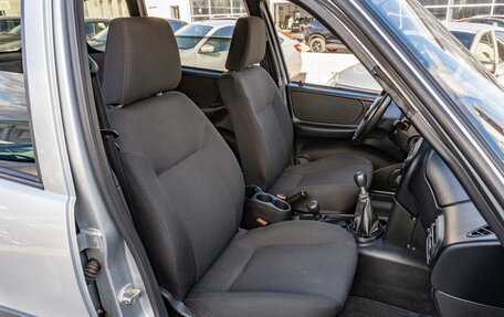Chevrolet Niva I рестайлинг, 2017 год, 729 000 рублей, 8 фотография