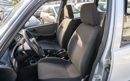 Chevrolet Niva I рестайлинг, 2017 год, 729 000 рублей, 10 фотография
