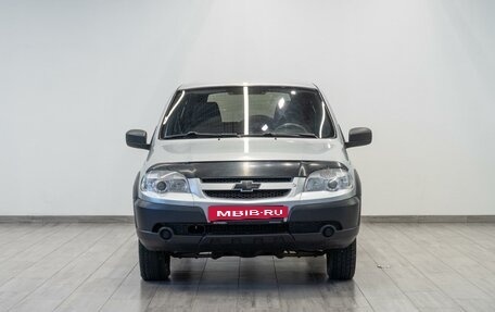 Chevrolet Niva I рестайлинг, 2017 год, 729 000 рублей, 3 фотография
