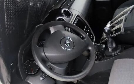 Renault Duster I рестайлинг, 2014 год, 350 000 рублей, 4 фотография