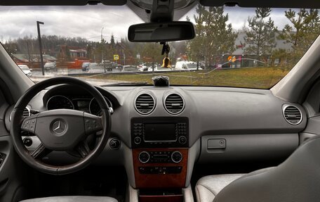 Mercedes-Benz M-Класс, 2005 год, 900 000 рублей, 8 фотография