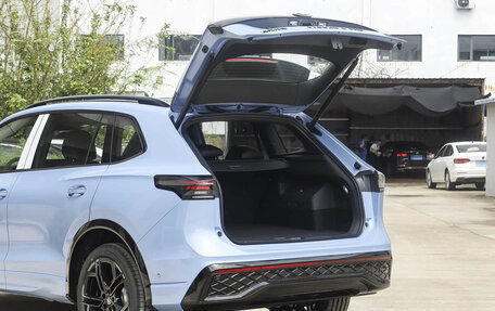 Volkswagen Tiguan, 2026 год, 4 350 000 рублей, 21 фотография