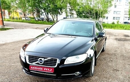 Volvo S80 II рестайлинг 2, 2010 год, 900 000 рублей, 1 фотография