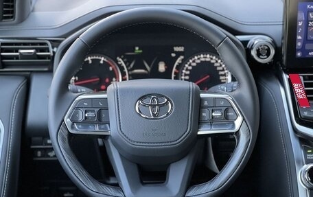 Toyota Land Cruiser, 2025 год, 16 590 000 рублей, 13 фотография