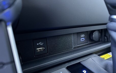 Toyota Land Cruiser, 2025 год, 16 590 000 рублей, 24 фотография