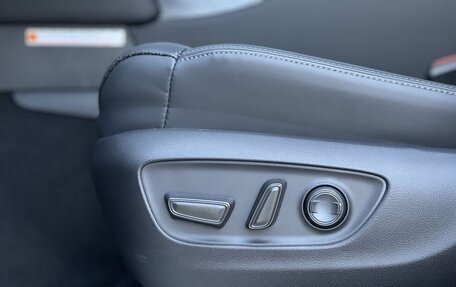 Toyota Land Cruiser, 2025 год, 16 590 000 рублей, 33 фотография