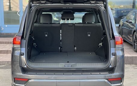 Toyota Land Cruiser, 2025 год, 16 590 000 рублей, 34 фотография