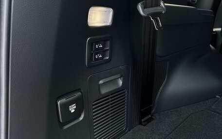 Toyota Land Cruiser, 2025 год, 16 590 000 рублей, 35 фотография