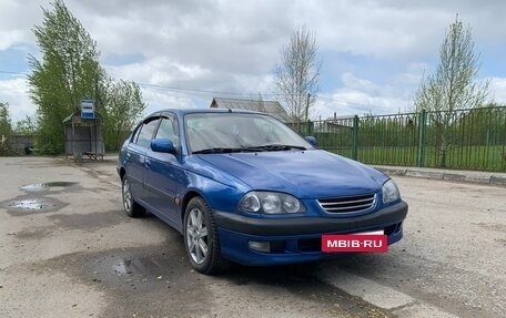 Toyota Avensis III рестайлинг, 1999 год, 450 000 рублей, 2 фотография