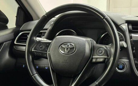 Toyota Camry, 2018 год, 2 200 000 рублей, 12 фотография