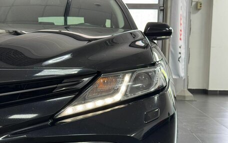 Toyota Camry, 2018 год, 2 200 000 рублей, 4 фотография