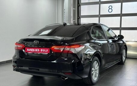Toyota Camry, 2018 год, 2 200 000 рублей, 6 фотография