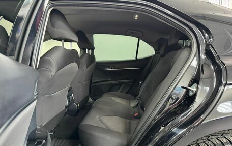 Toyota Camry, 2018 год, 2 200 000 рублей, 20 фотография
