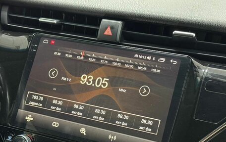 Toyota Camry, 2018 год, 2 200 000 рублей, 17 фотография