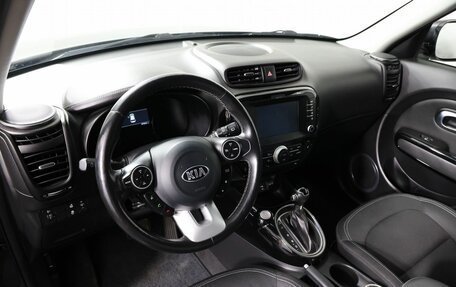 KIA Soul II рестайлинг, 2018 год, 1 680 000 рублей, 10 фотография