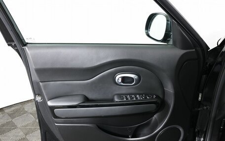 KIA Soul II рестайлинг, 2018 год, 1 680 000 рублей, 8 фотография
