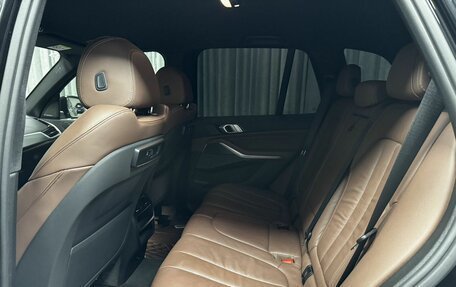 BMW X5, 2019 год, 7 090 000 рублей, 38 фотография