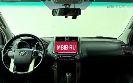 Toyota Land Cruiser Prado 150 рестайлинг 2, 2012 год, 3 000 000 рублей, 8 фотография