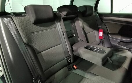Volkswagen Golf VII, 2019 год, 1 709 150 рублей, 16 фотография
