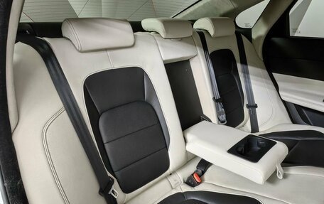 Jaguar XF II, 2019 год, 2 815 000 рублей, 17 фотография