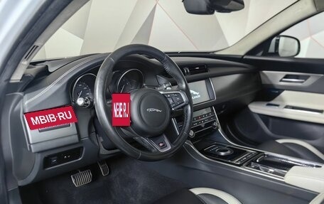 Jaguar XF II, 2019 год, 2 815 000 рублей, 19 фотография