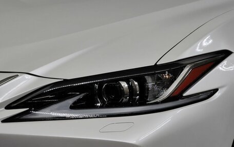 Lexus ES VII, 2022 год, 4 220 000 рублей, 10 фотография
