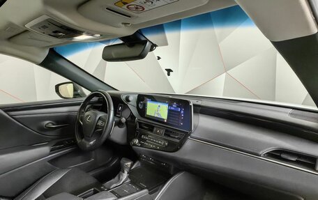 Lexus ES VII, 2022 год, 4 220 000 рублей, 13 фотография