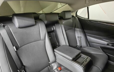 Lexus ES VII, 2022 год, 4 220 000 рублей, 17 фотография
