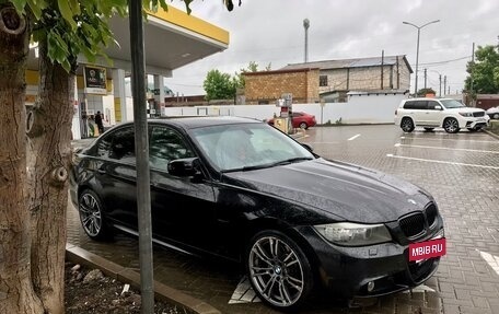 BMW 3 серия, 2010 год, 900 000 рублей, 3 фотография