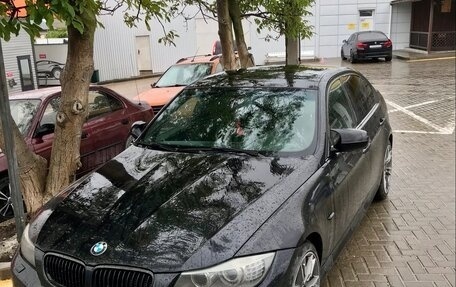 BMW 3 серия, 2010 год, 900 000 рублей, 2 фотография