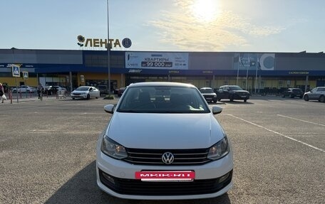 Volkswagen Polo VI (EU Market), 2019 год, 820 000 рублей, 2 фотография
