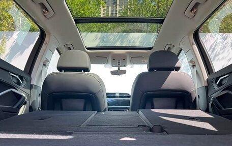 Audi Q3, 2023 год, 2 700 000 рублей, 14 фотография